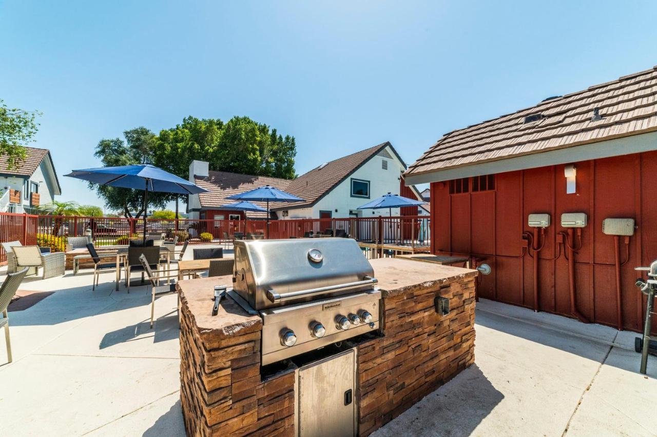 Metro Phx Studio Queen Sleeps 4 Heated Pool فينيكس المظهر الخارجي الصورة